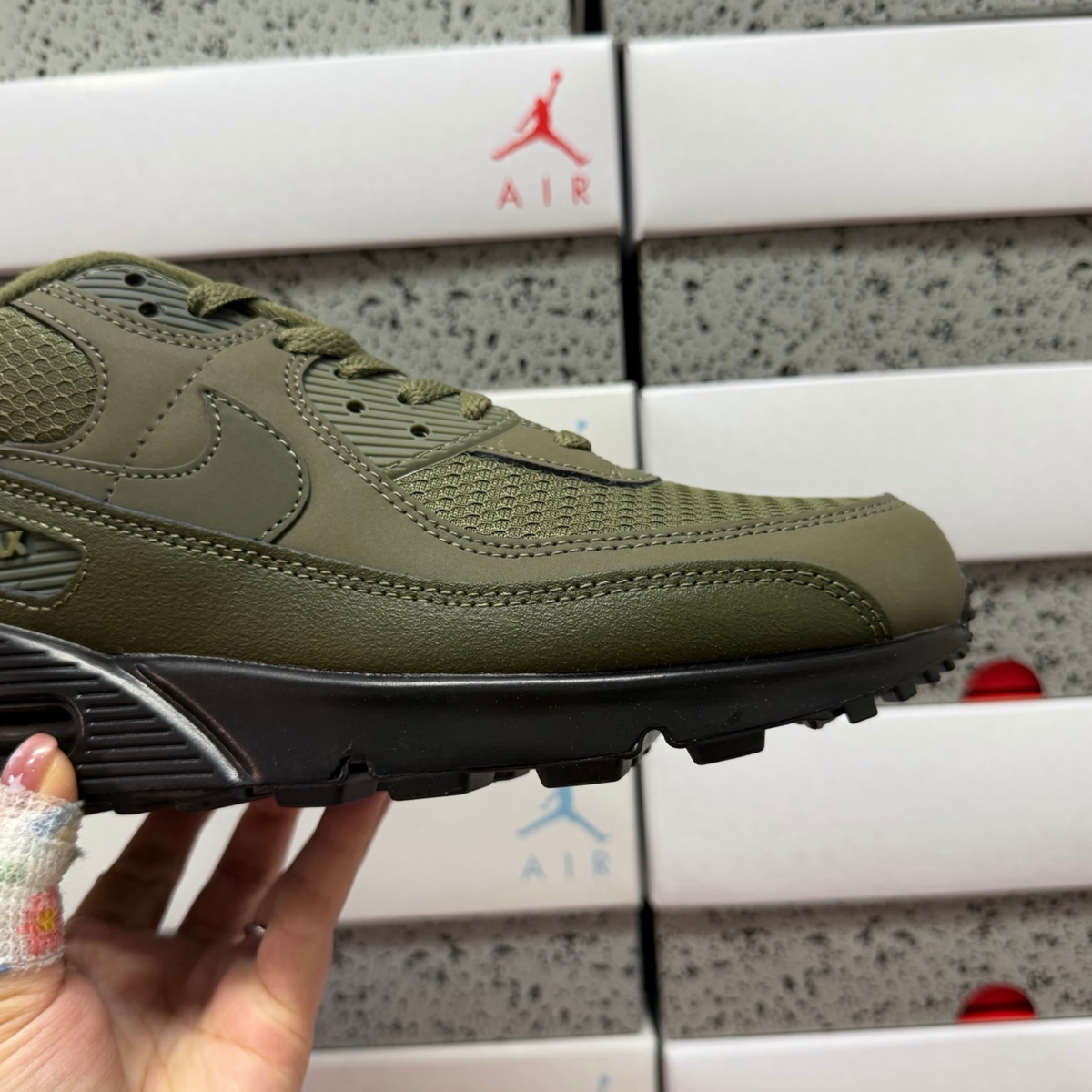 Nike Air Max 90 - Medium Olive Cargo Khaki