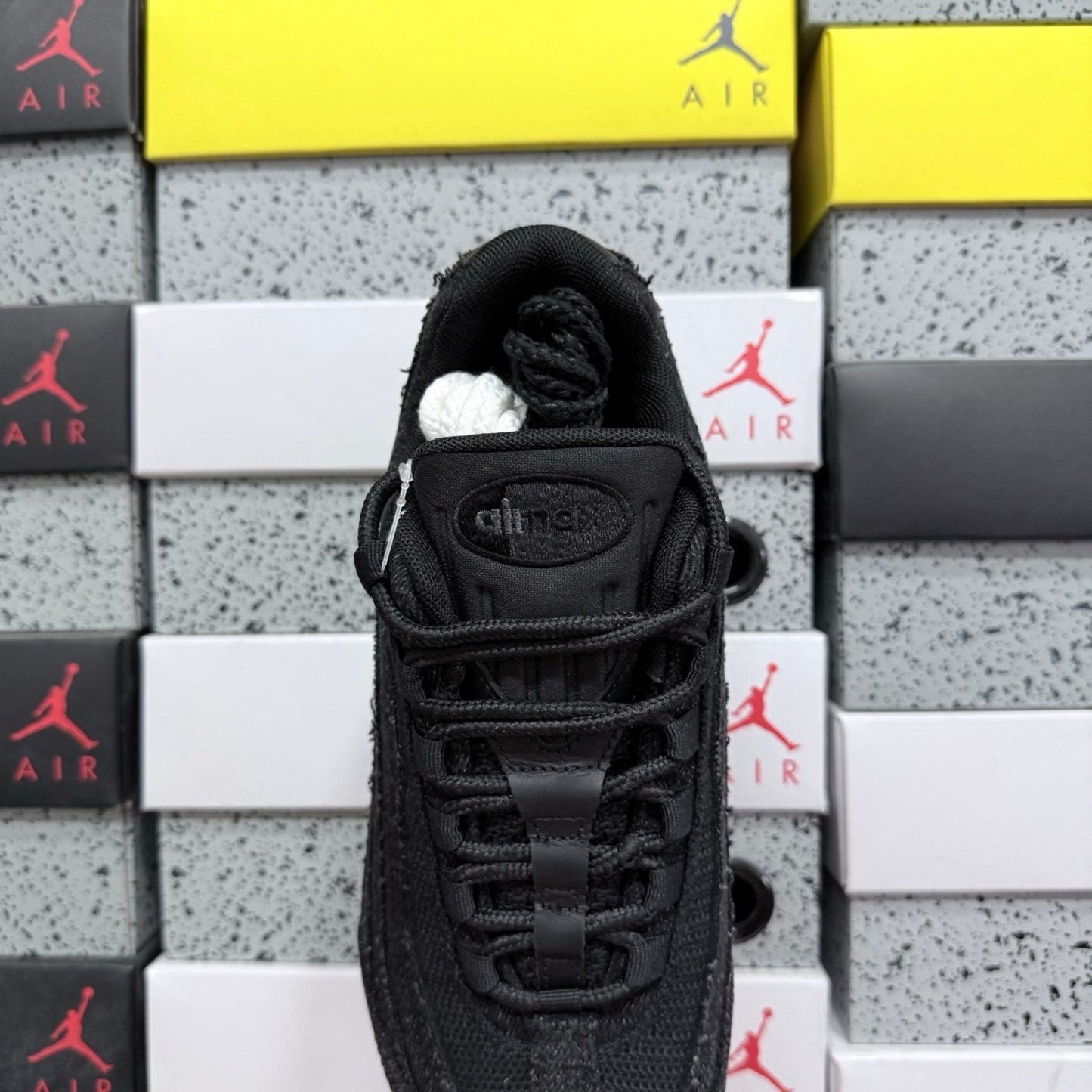 Air Max 95 x Levi's - Black