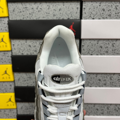 Air Max 95 - Smoke Gradient