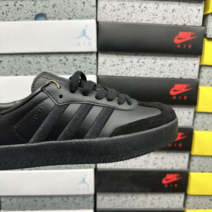 Adidas Samba - Triple Black