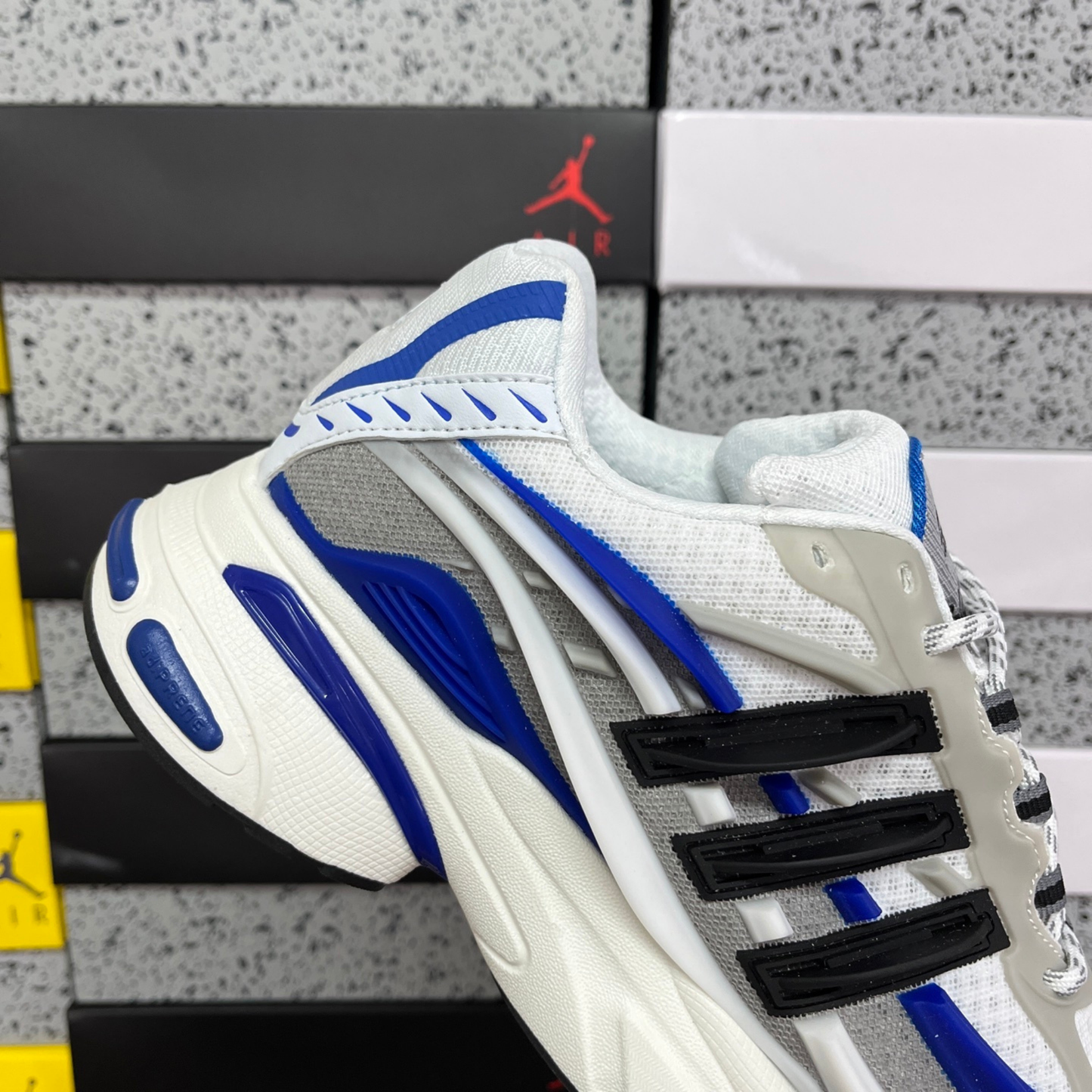 Pharrell Williams x Adidas Adistar Jellyfish  - Team Royal Blue