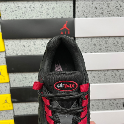 Air Max 95 - Crimson Pulse