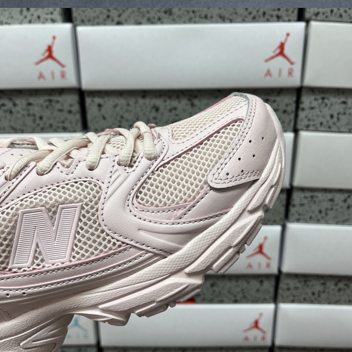 New Balance 530 - Rose Sugar
