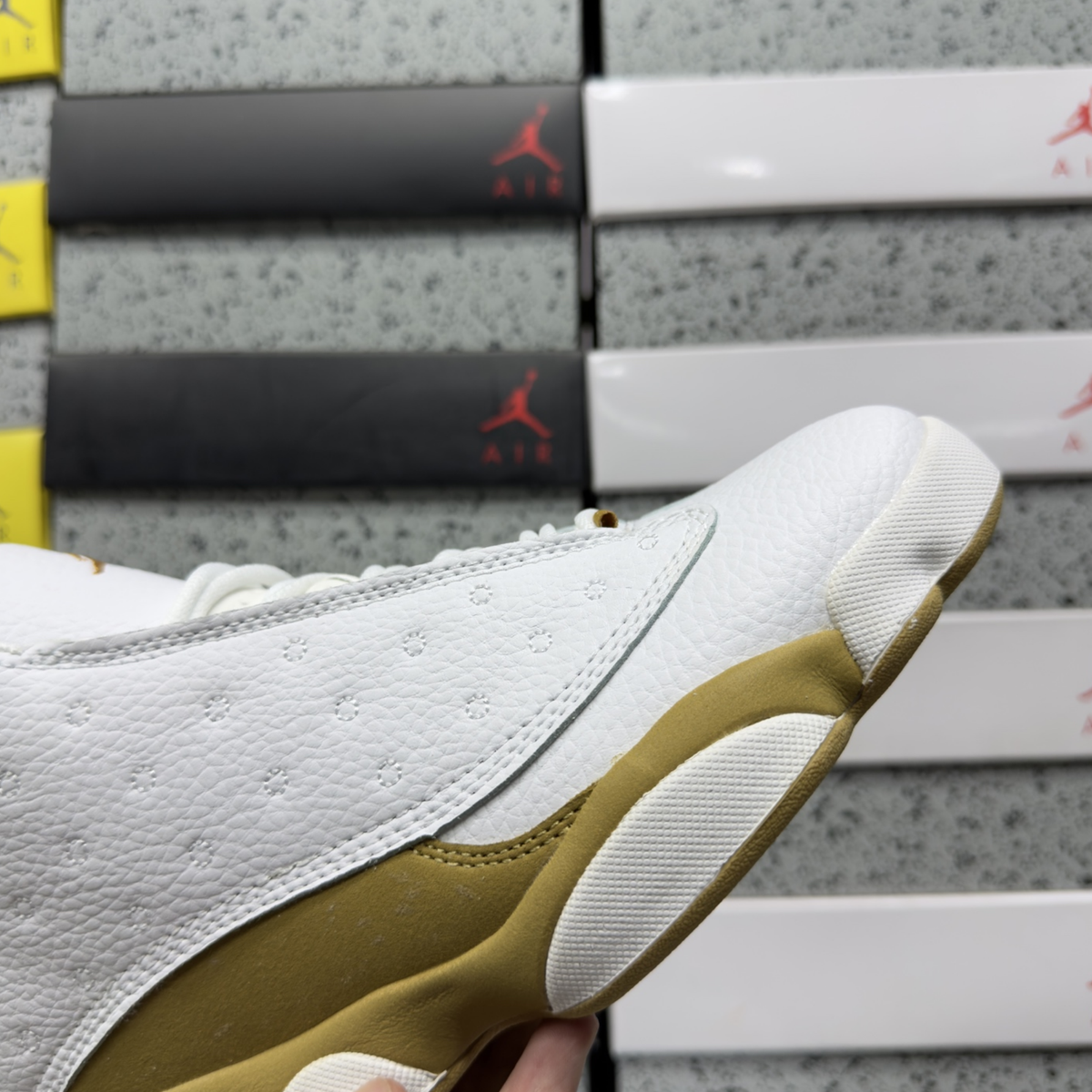 Air Jordan 13 Retro - Wheat