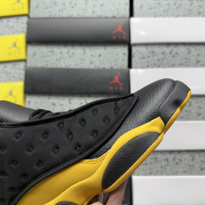 Air Jordan 13 Retro - Melo Class of 2002