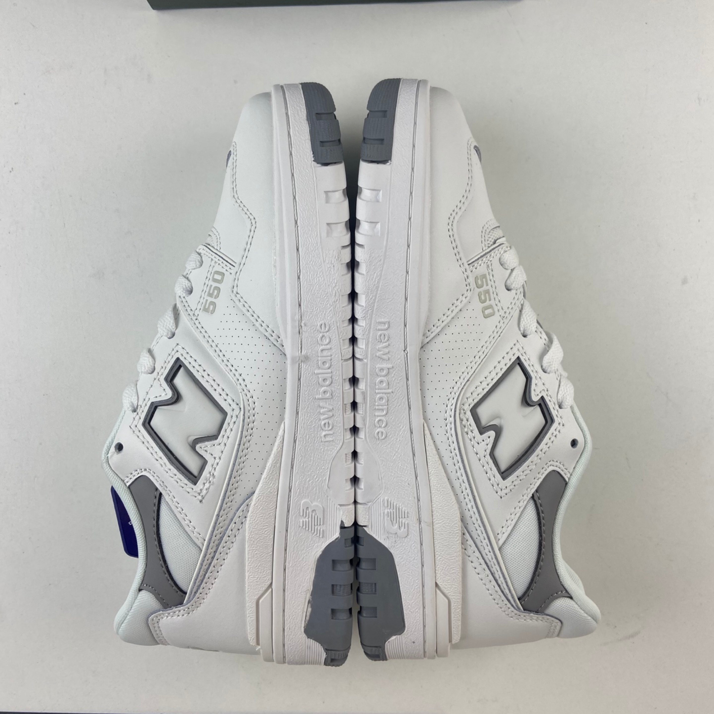 New Balance 550 - Glacier White