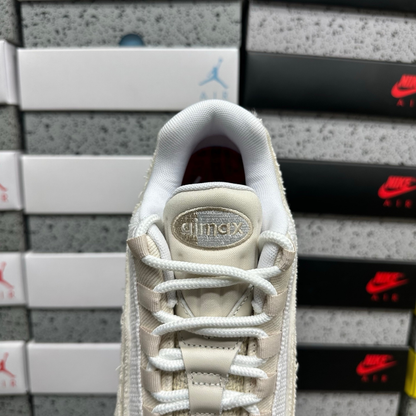 Air Max 95 x Levi's - Light Orewood Brown
