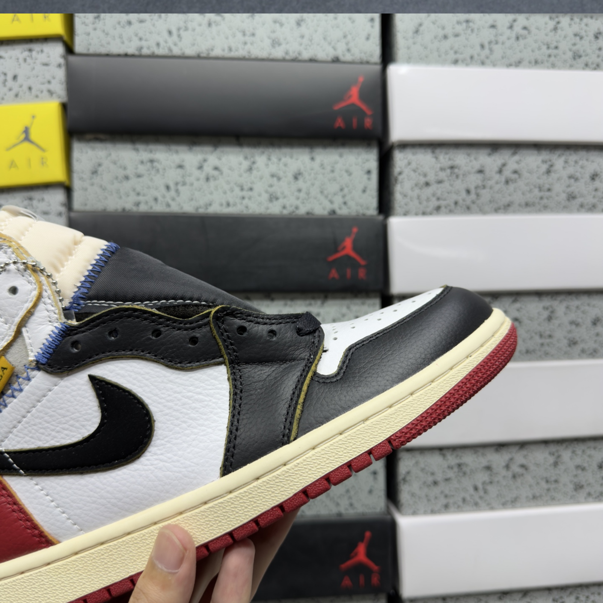 Union LA x Air Jordan 1 Retro High OG - Black Toe