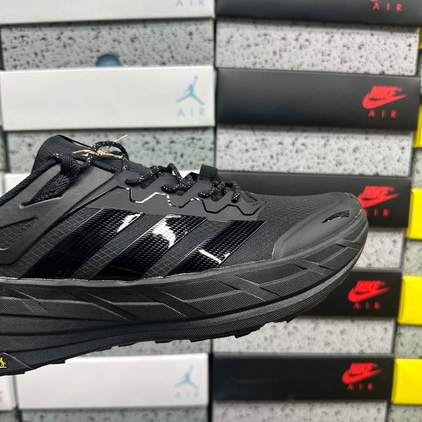 Adidas Terrex  Freehiker LT - Carbon Triple Black