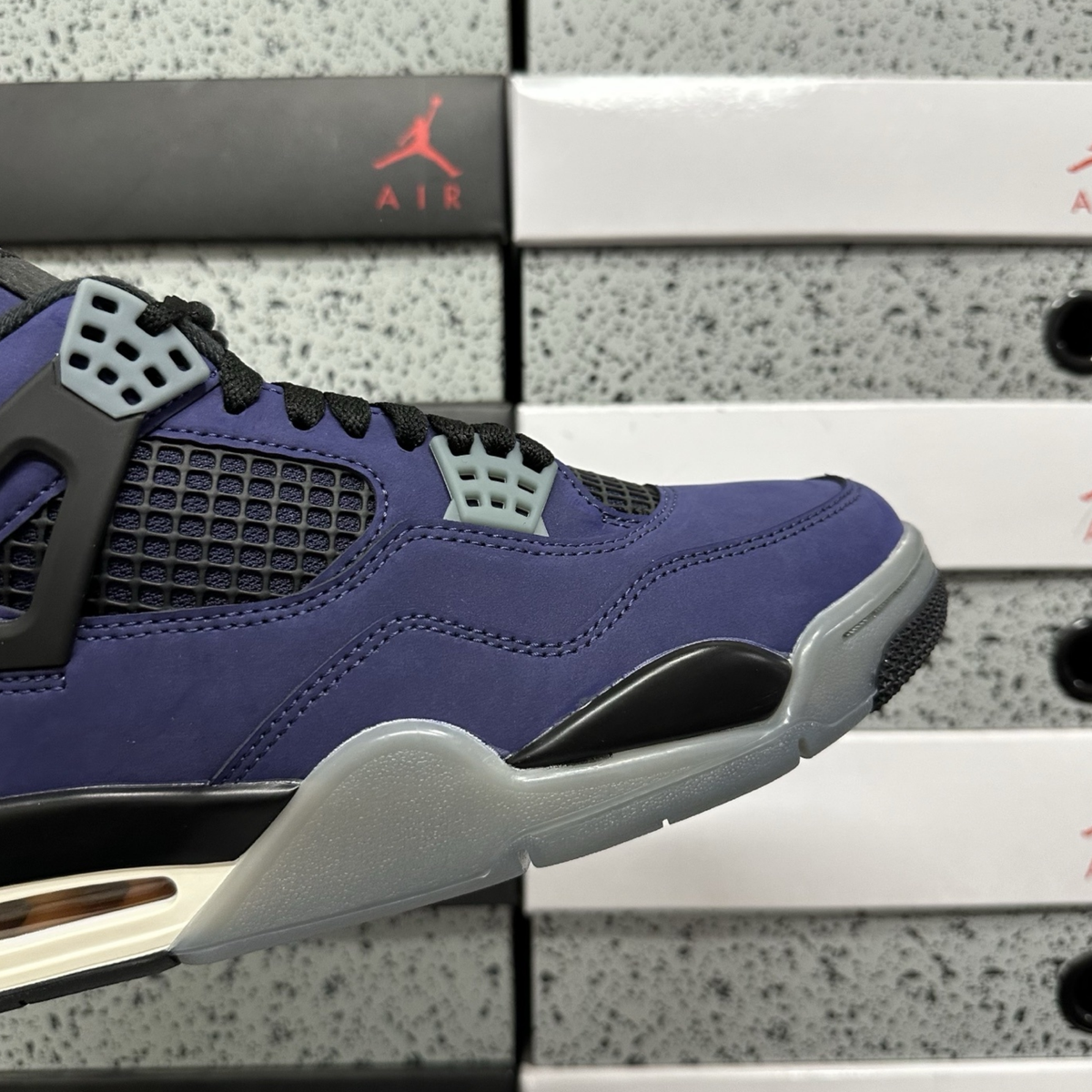 Air Jordan 4 Retro - Canyon Purple