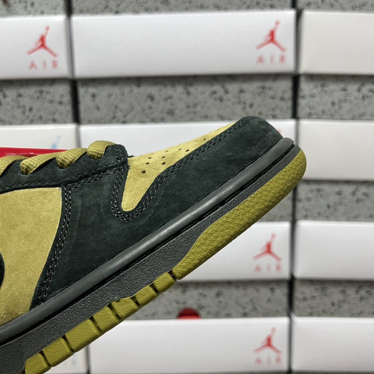 Supreme X Nike Dunk Low 94 - Camper Green