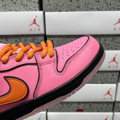 The Powerpuff Girls X Nike SB Dunk Low - Blossom