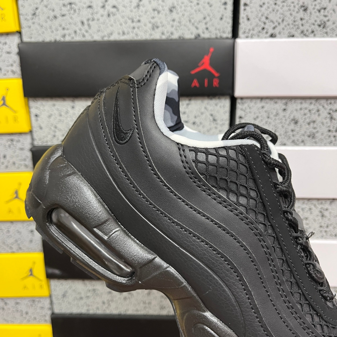 Air Max 95 x Corteiz - All Black