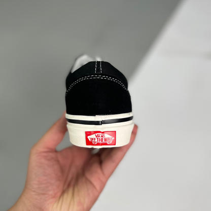 Vans Old Skool - Black/True White