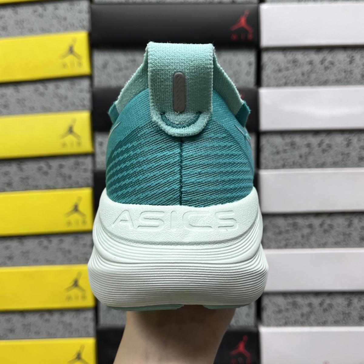Asics Gel Nimbus 27 - Wave Teal / Illuminate Mint