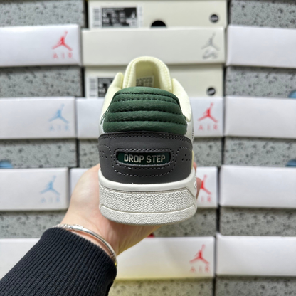Adidas Drop Step Low 2.0 - White Tint / Collegiate Green / Magic Beige