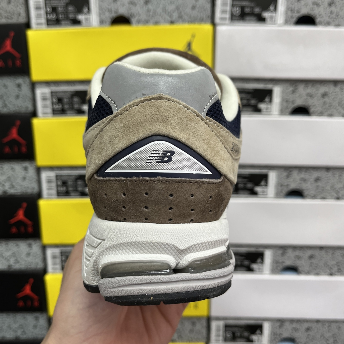 New Balance 2002R - Beige Navy Blue