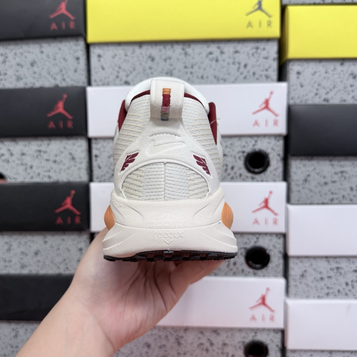 Nike Vomero 18 - Year of the Horse