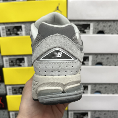 New Balance 2002R - Raincloud Concrete