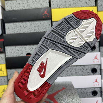 Air Jordan 4 Retro - Bred Reimagined [Tumbled Leather]