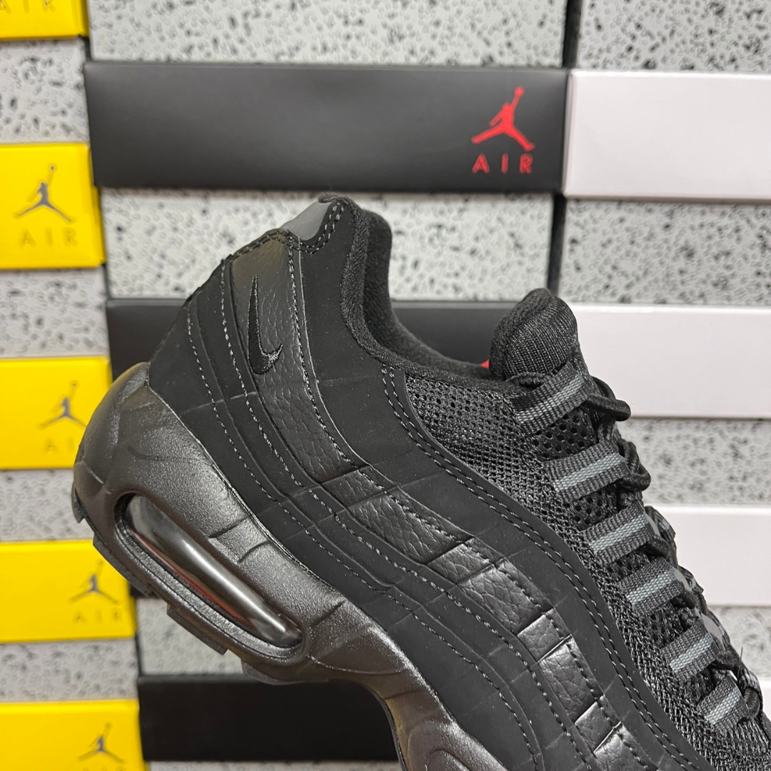 Air Max 95 - Triple Black II