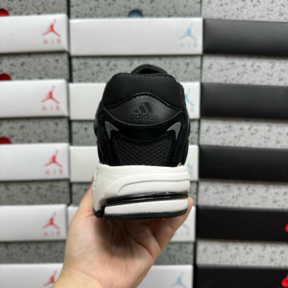 Adidas Response CL - Core Black Cloud White