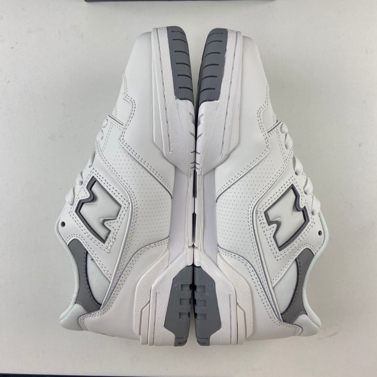 New Balance 550 - Glacier White
