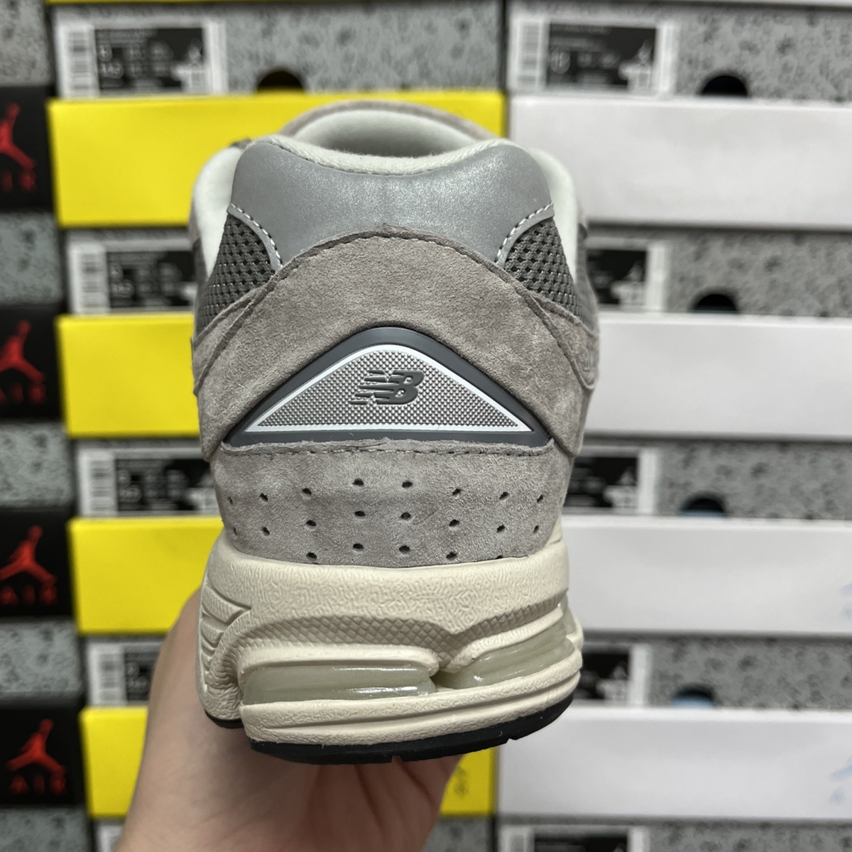New Balance 2002R - Marblehead Light Aluminum