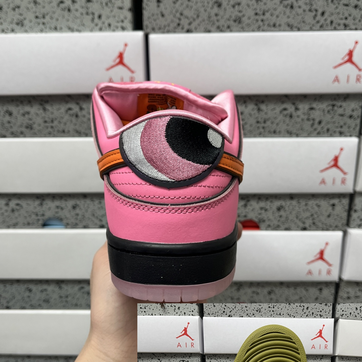 The Powerpuff Girls X Nike SB Dunk Low - Blossom