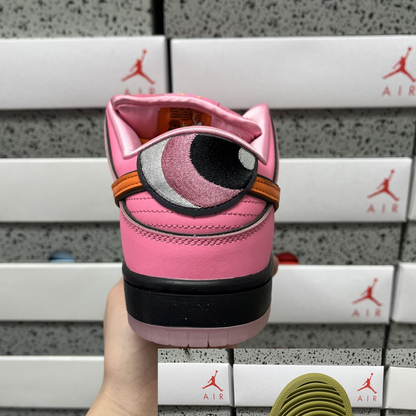 The Powerpuff Girls X Nike SB Dunk Low - Blossom