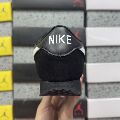 Nike Cortez - Polka Dots Black White