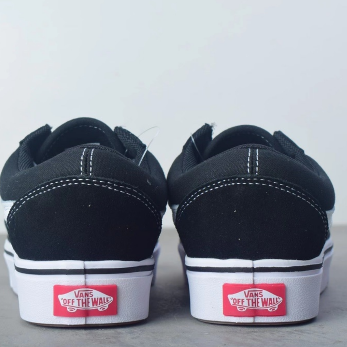 Vans ComfyCush Old Skool - Black/True White