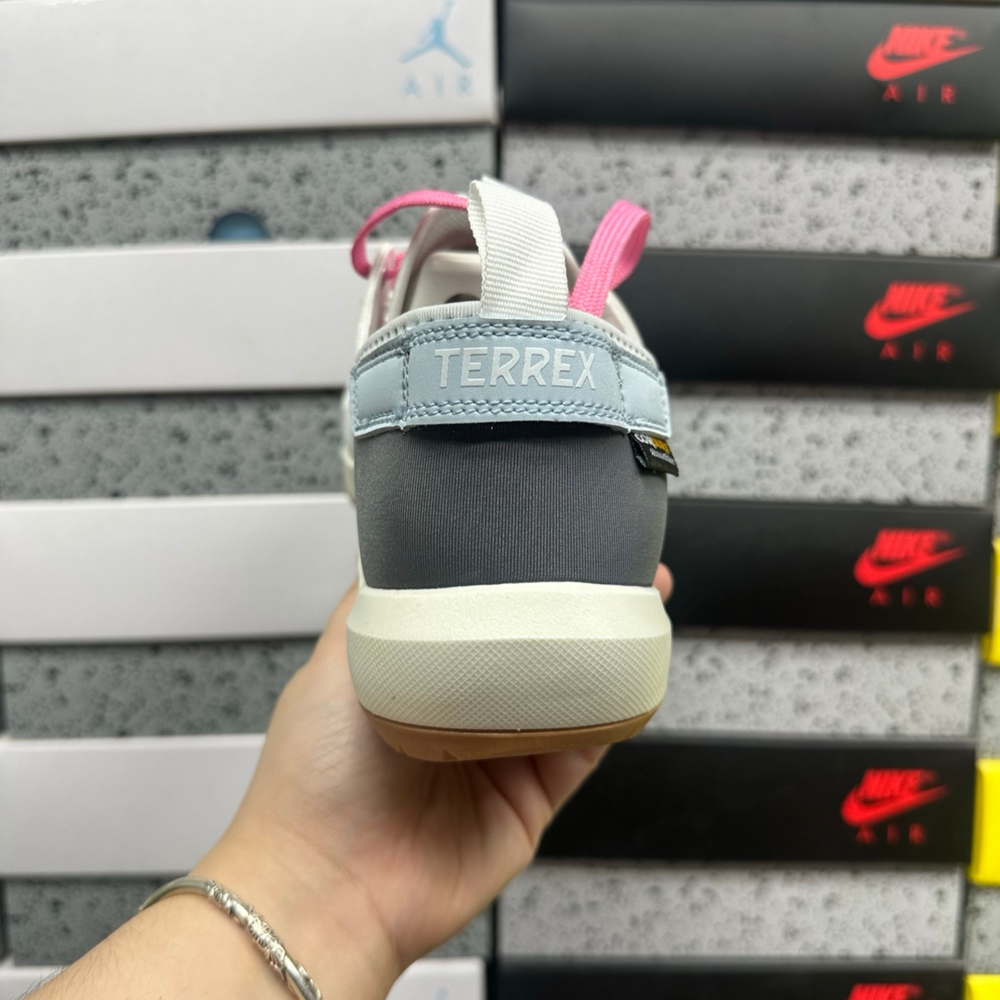 Adidas Terrex Daroga Cordura - White Light Blue Pink