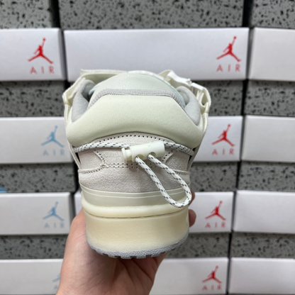 Adidas Forum Buckle Low  x Bad Bunny - Last Forum