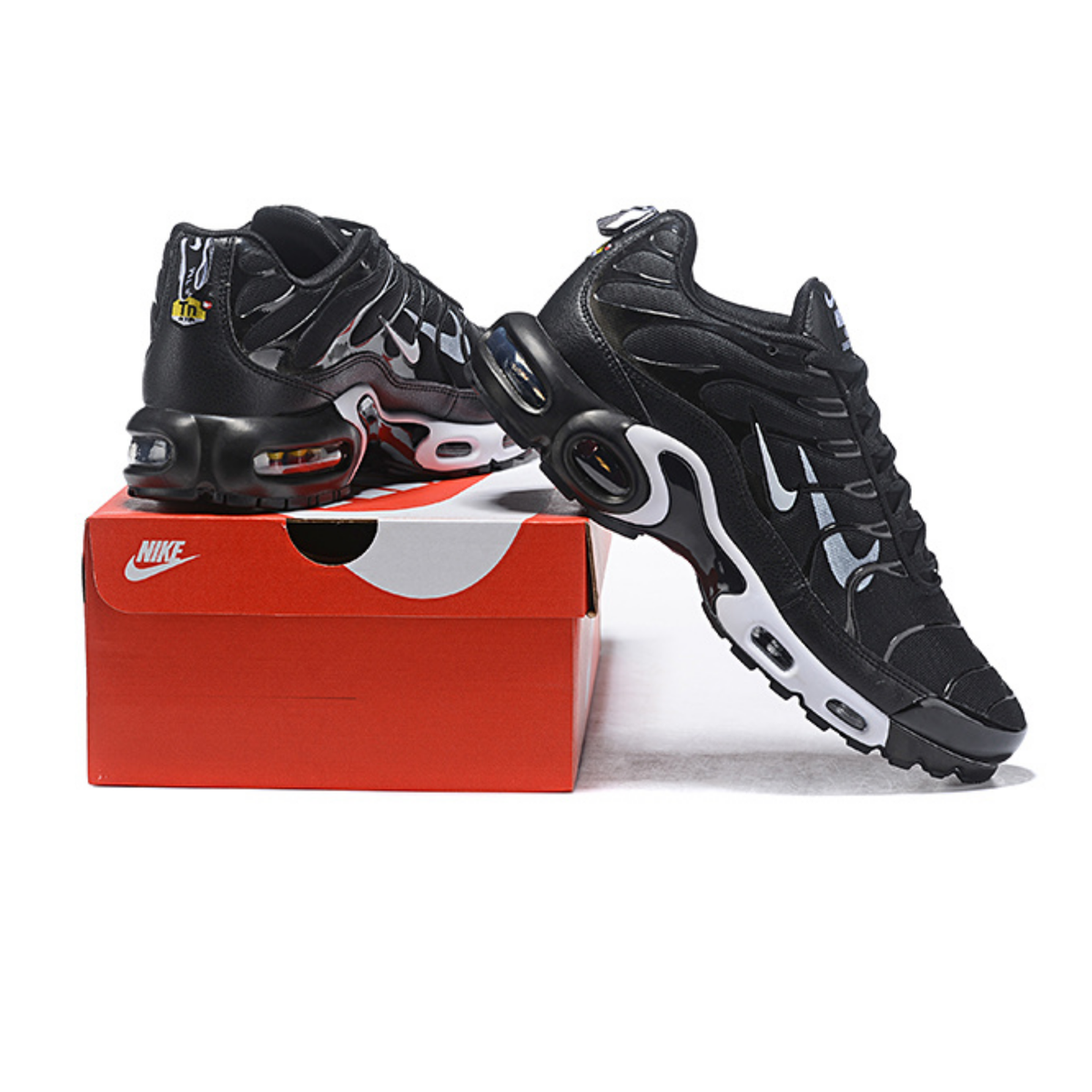 Nike Air Max Plus - Black White Swoosh Print