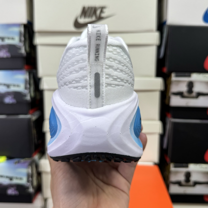 Nike Vomero Plus - White Black Blue Hero