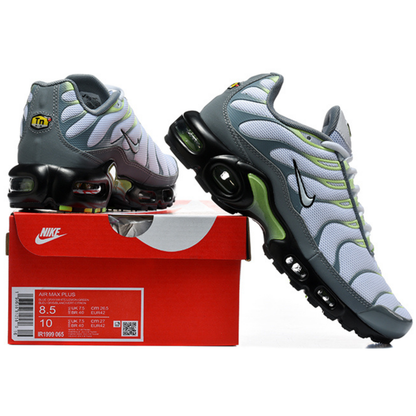 Nike Air Max Plus - Light Liquid Lime