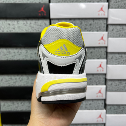 Adidas Response CL - White Core Black Solar Gol