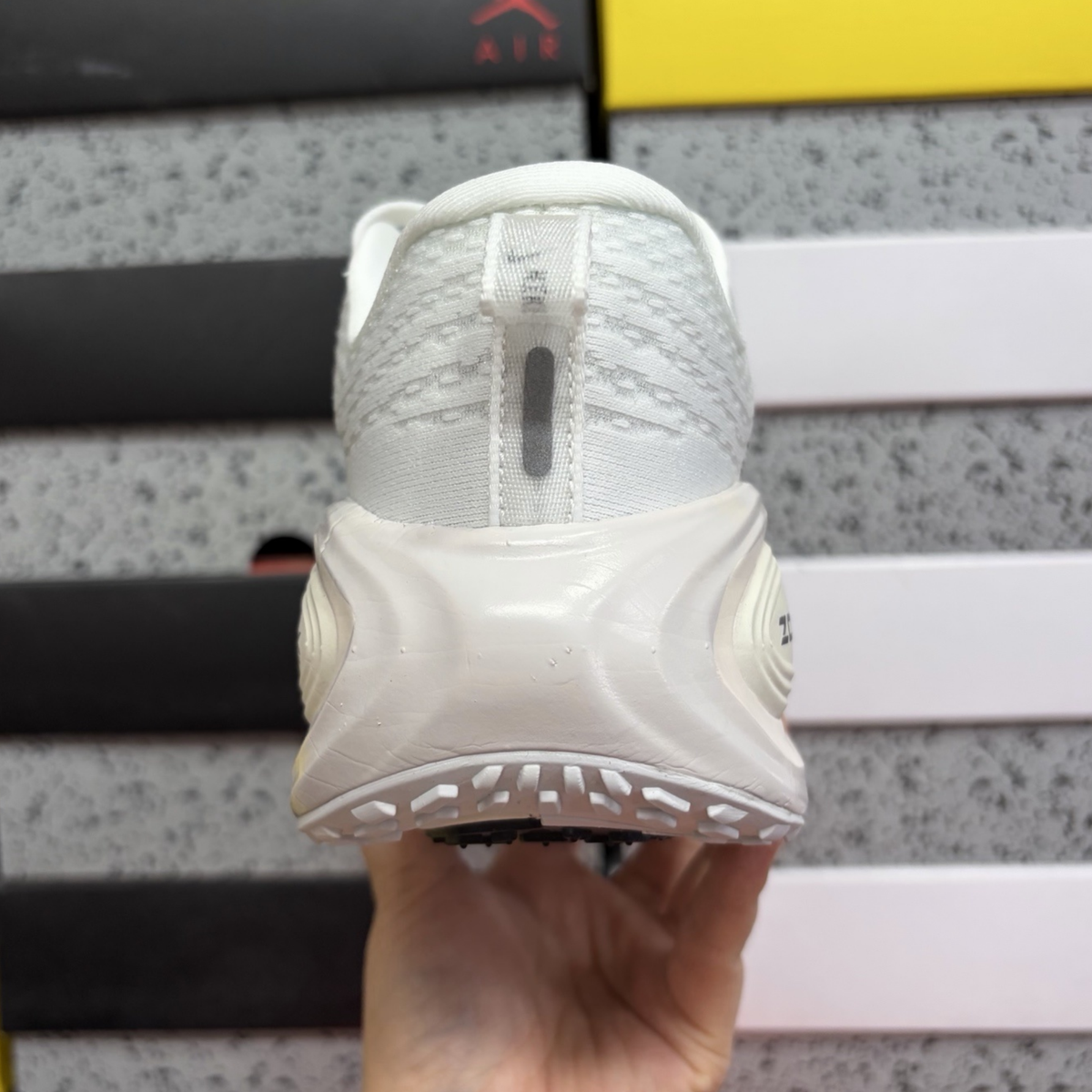 Nike Vomero Plus - Reverse Swoosh White