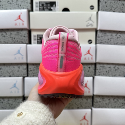 Nike Vomero Plus - Hyper Pink/Black/White