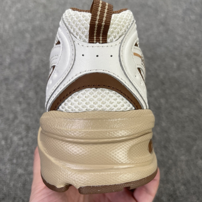 New Balance 530 - White Brown Beige
