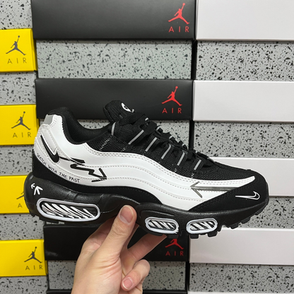 Air Max 95 - Sketch with the Past