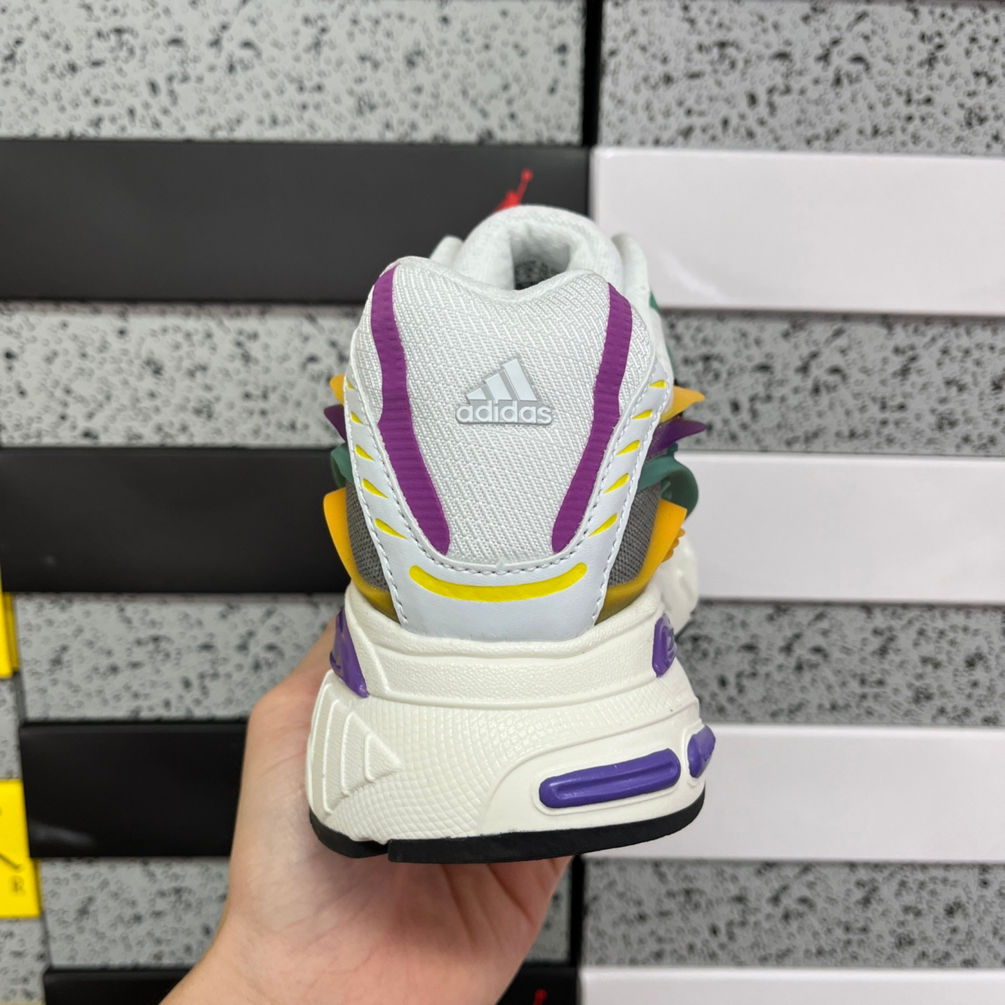 Pharrell Williams x Adidas Adistar Jellyfish  - Multicolor