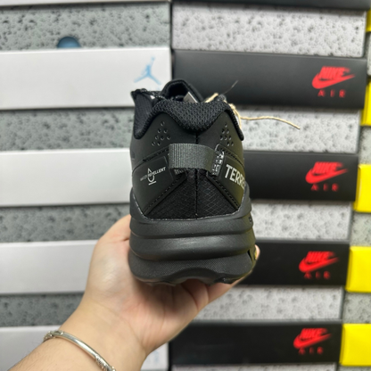 Adidas Terrex  Freehiker LT - Core Black/Carbon