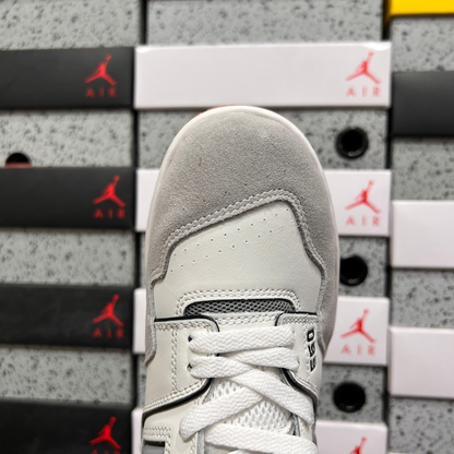 New Balance 550 - White/Grey