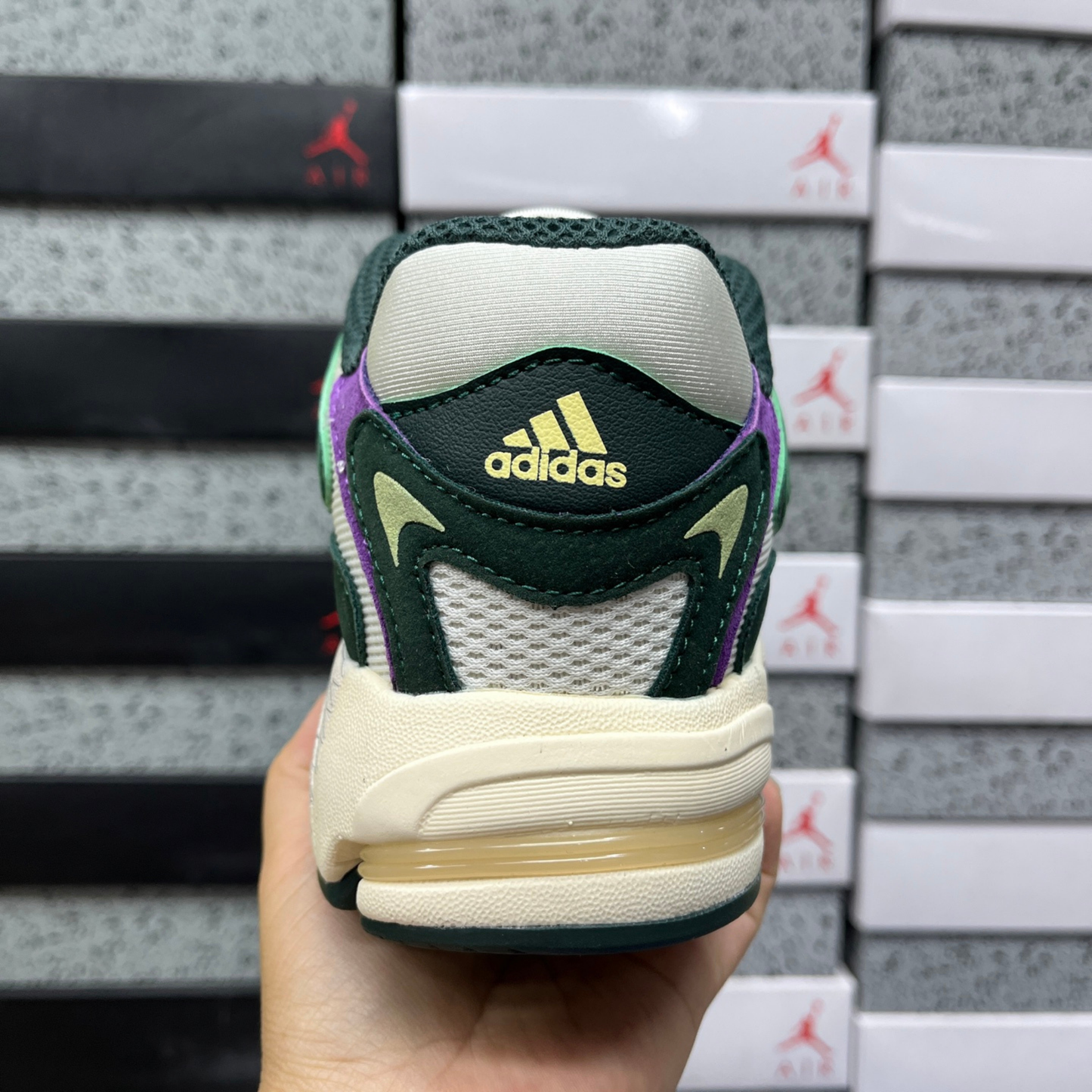 Adidas Response CL - Dark Green Purple