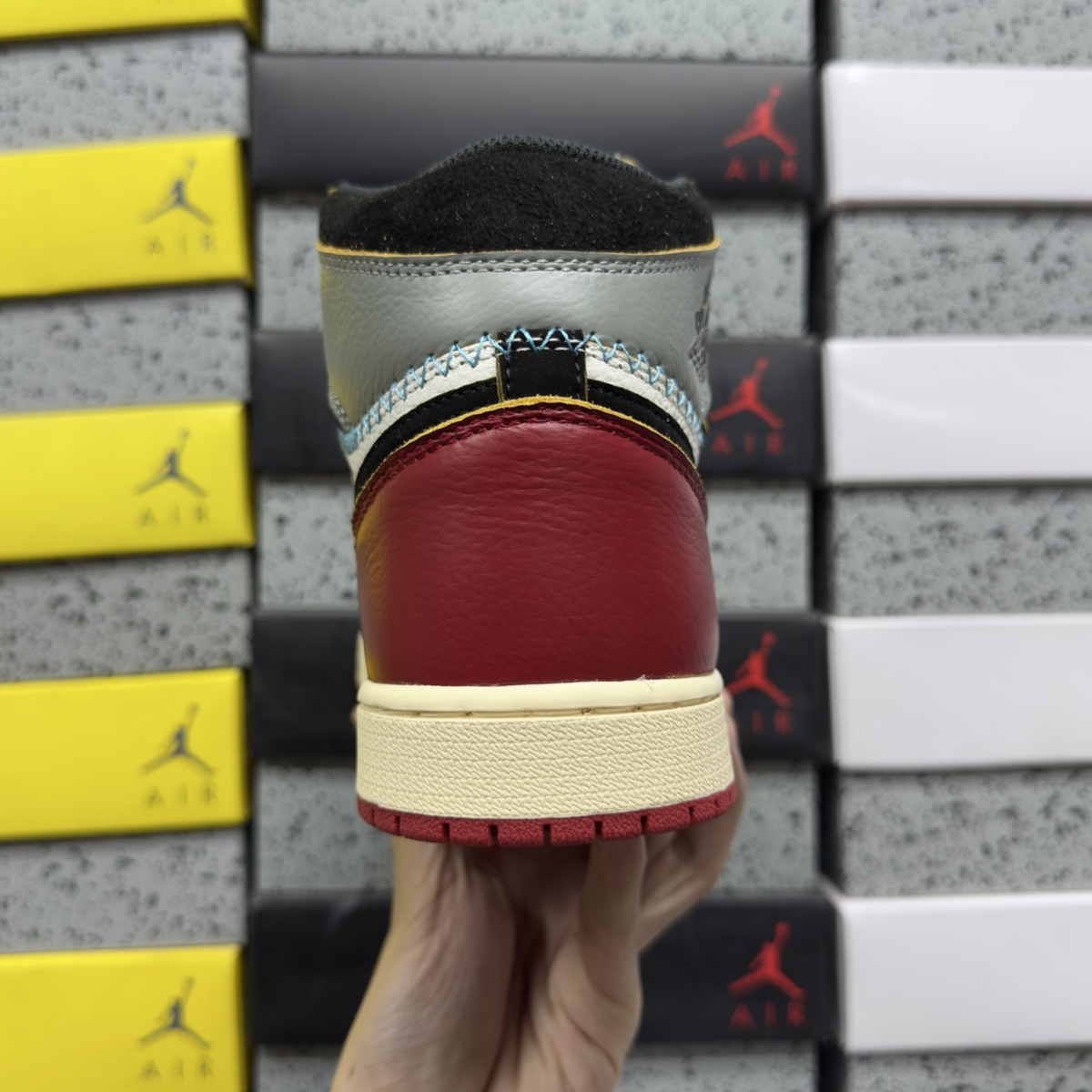 Union LA x Air Jordan 1 Retro High OG - Chicago / Varsity Red
