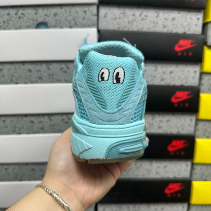 UNHEARD OF x Adidas Adistar Cushion - Bliss Blue/Semi Pink Spark