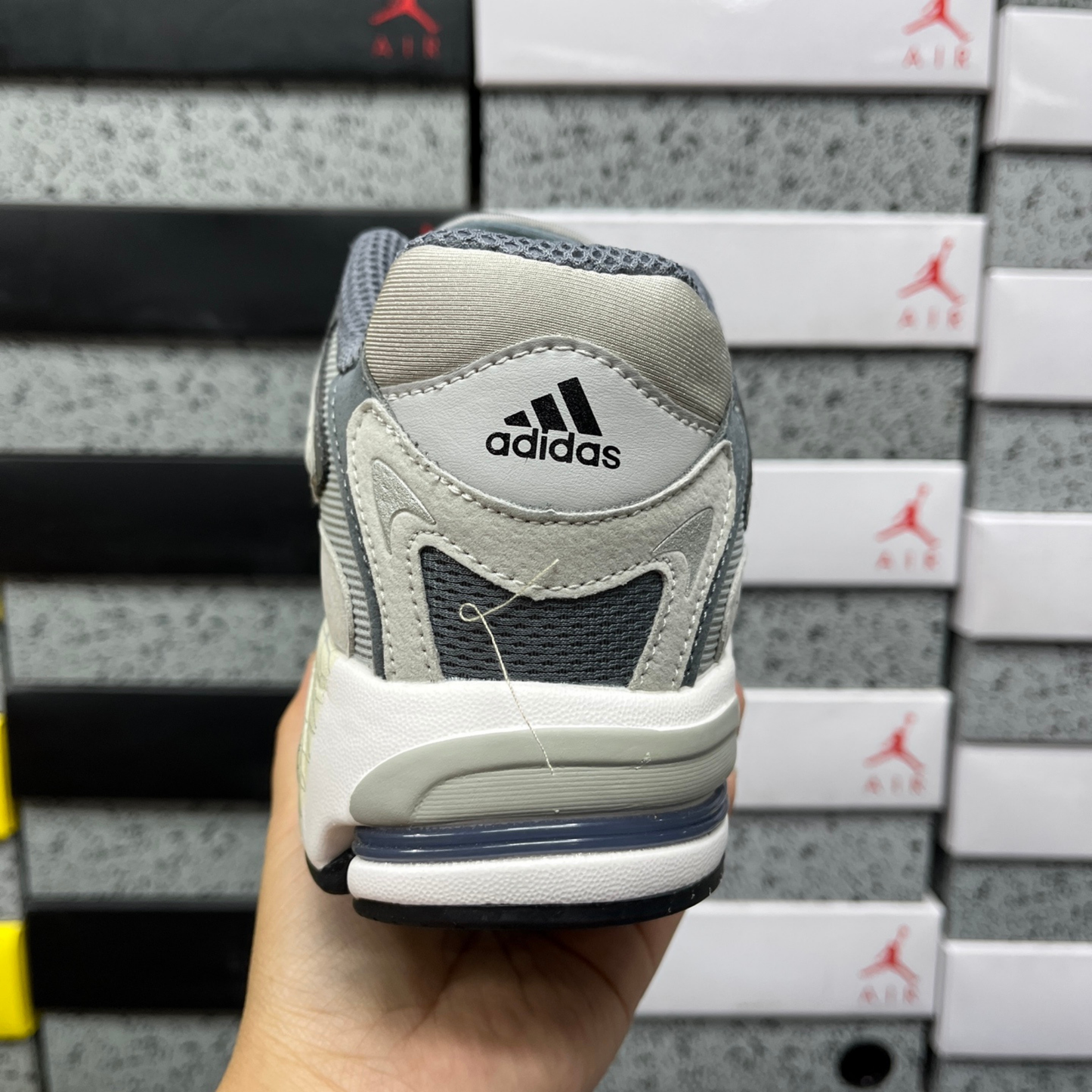 Adidas Response CL - Grey Three Core Black Grey Five
