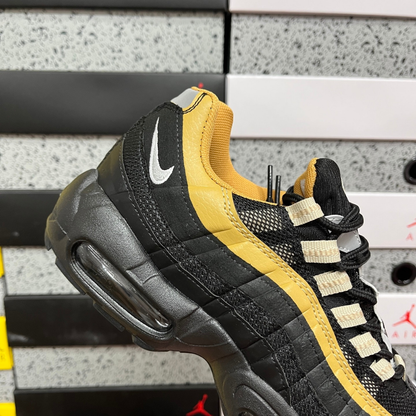 Air Max 95 - Black Elemental Gold